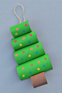 Toilet paper roll Christmas tree